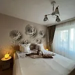 Deni's By The Sea - Апартамент