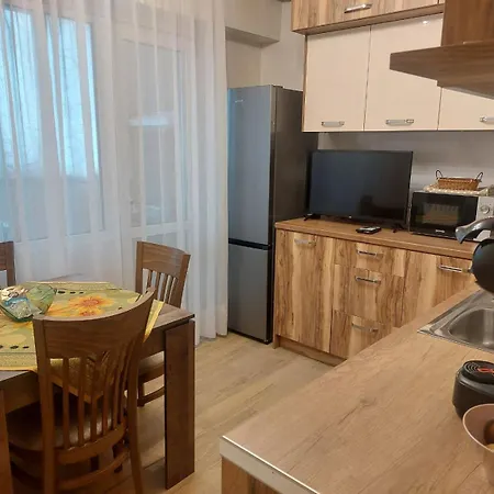 Deni's By The Sea - Апартамент Бургас